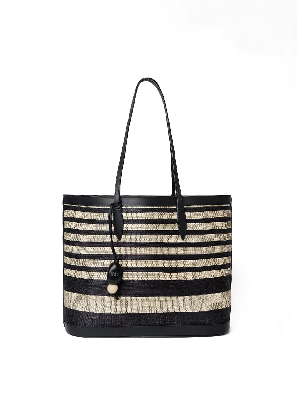 The Tote in Woven Natural Fiber