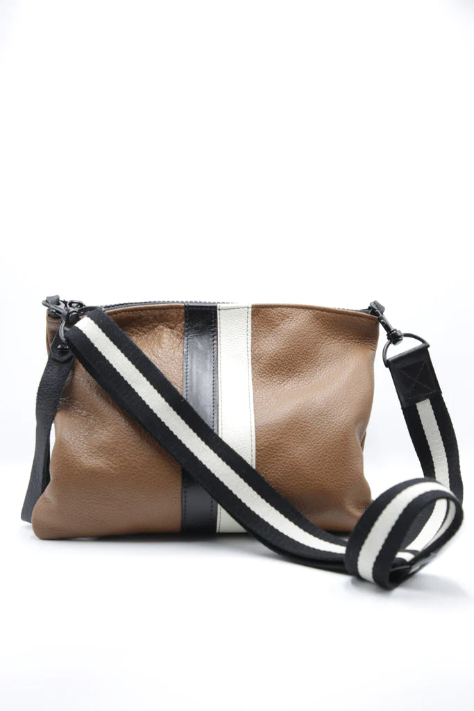 Rebecca Flat Clutch/ Crossbody Bag in Whiskey